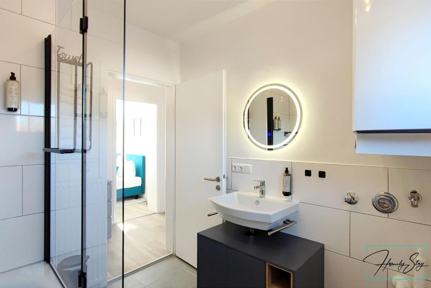 Homely Stay - Urban Oasis Apartments Moosburg an der Isar Esterno foto